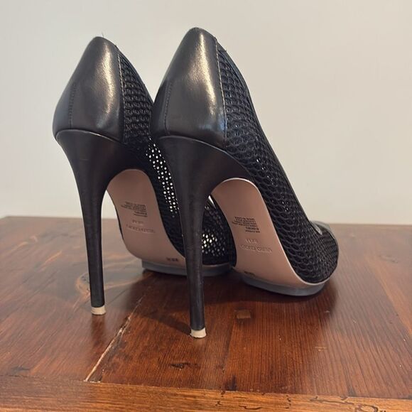 BCBGMaxAzria Mesh Ma-Kassia Black Stilletto Size 8.5 M - Picture 4 of 15